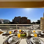 Marina Mar 2 With Pool By Homing 아파트