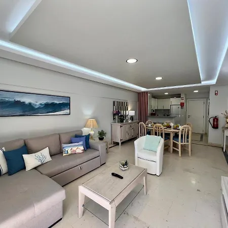 Marina Mar 2 With Pool By Homing Apartament *