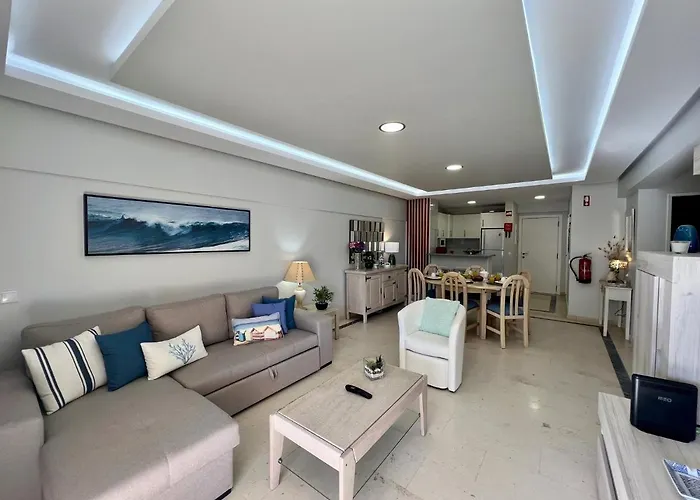 Marina Mar 2 With Pool By Homing Apartamento *