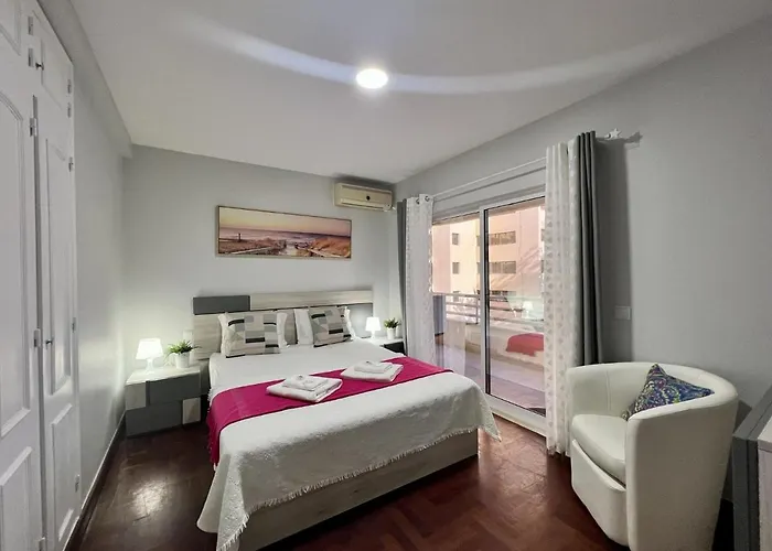 Апартаменты Marina Mar 2 With Pool By Homing Виламура
